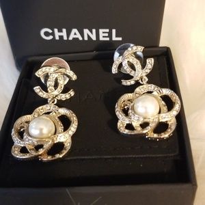 Authentic Chanel drop earrings